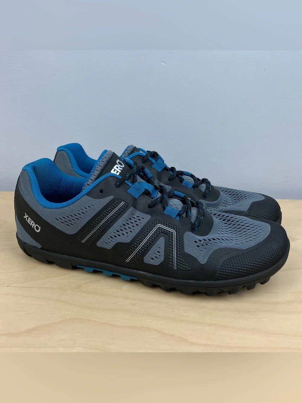 Xero Shoes Women’s Size 7.0 Mesa Trail II Minimalist Hiking Shoe Blue Gray Black